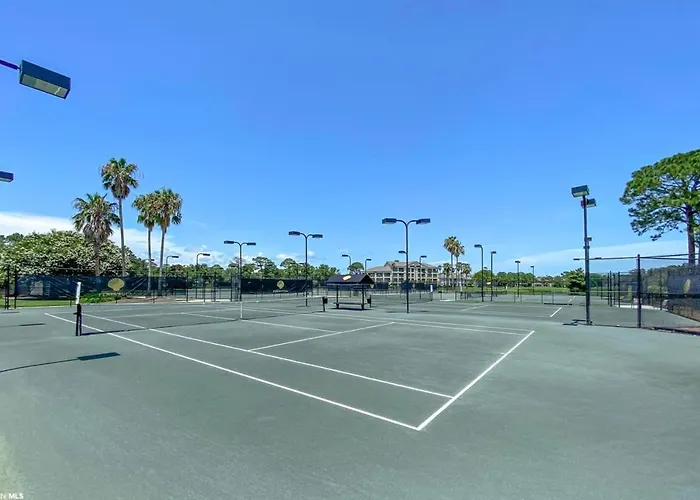 Peninsula Links B102 Apartment