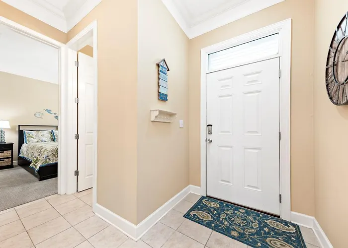 Peninsula Links B102 Apartment *